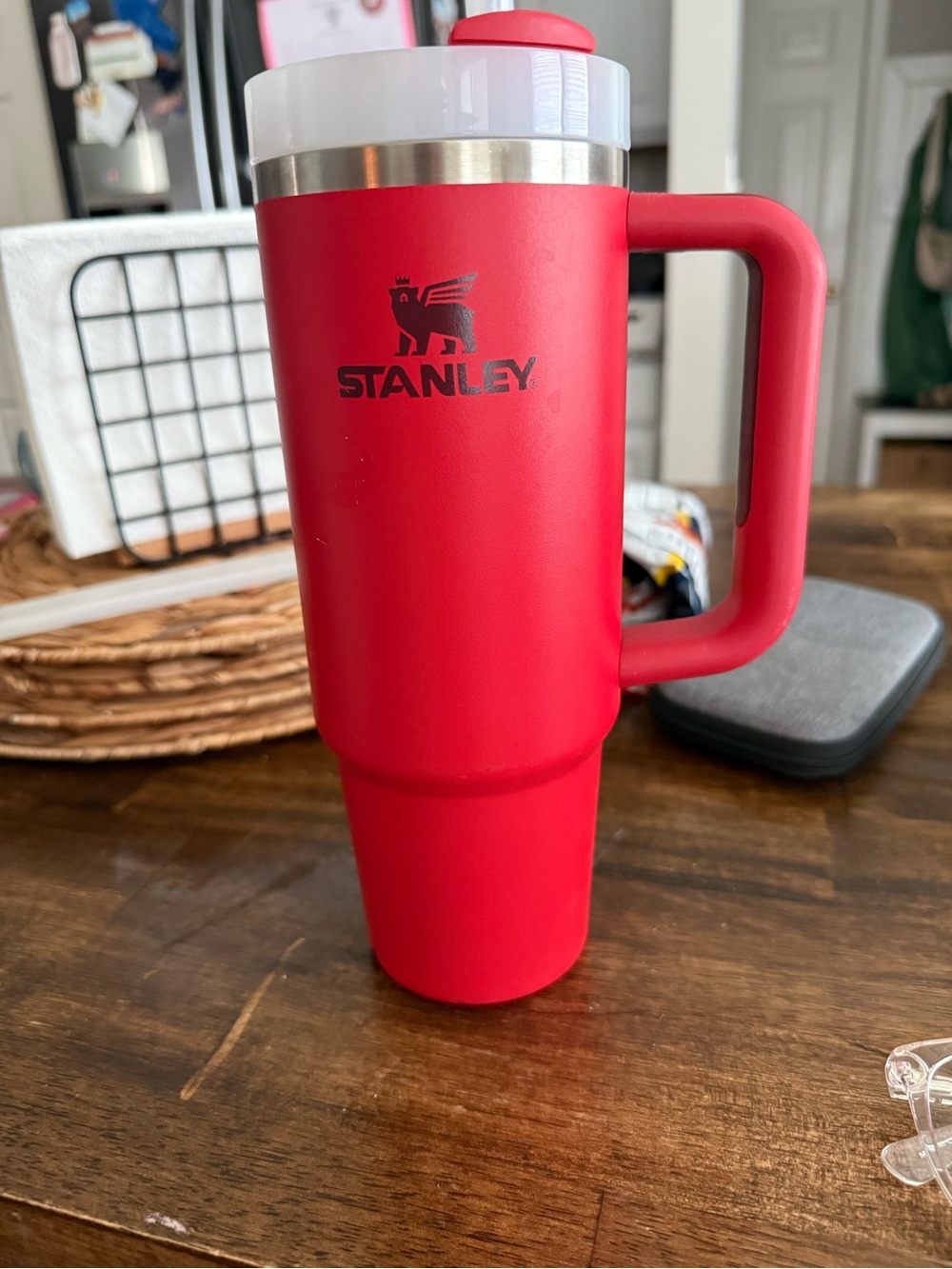 Stanley Red Insulated Tumbler with Handle and Spill-Resistant Lid 20oz